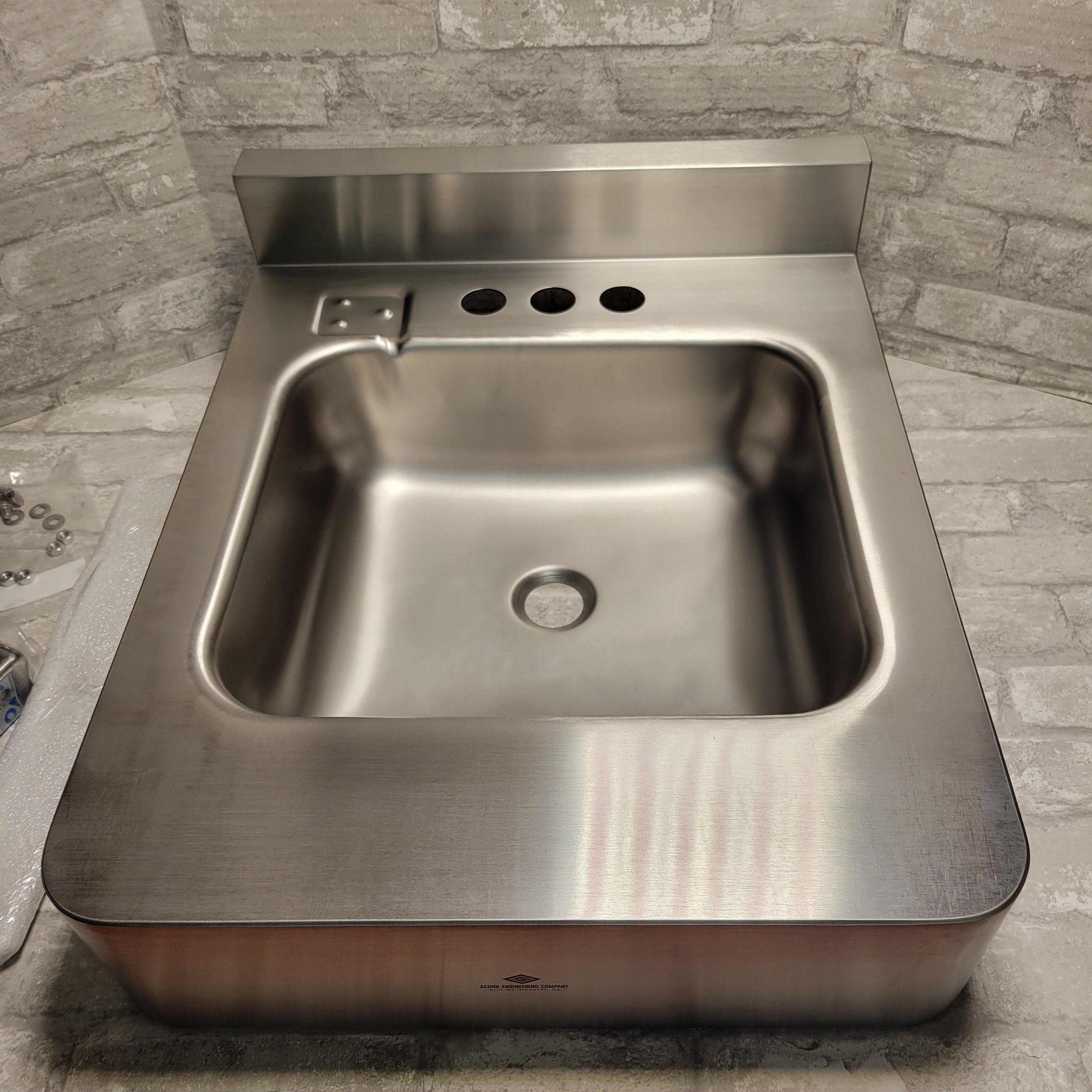 Acorn 1953-1-09-H34-GT Front Mount 18" X 22" Stainless Steel Lavatory (8129060274414)